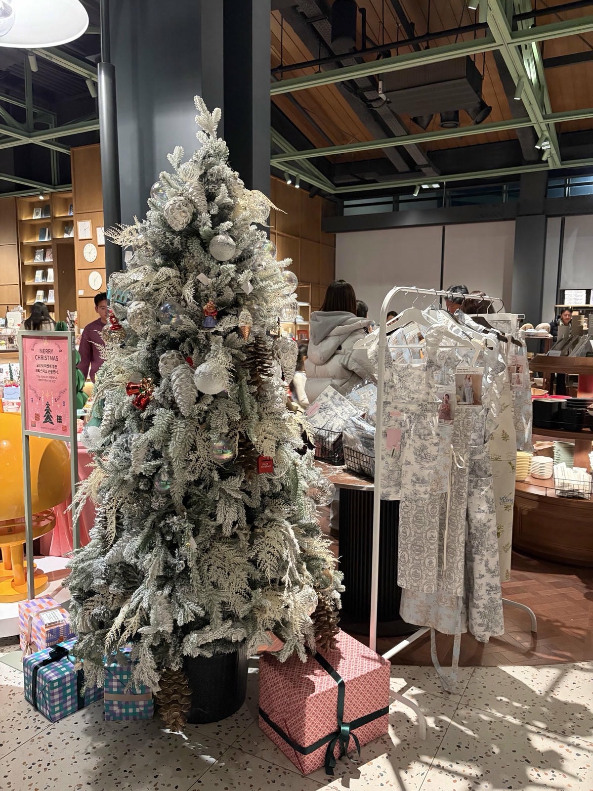 빌라쥬드 아난티 모비딕마켓 크리스마스 시즌 방문 후기 및 꿀팁 6 IMG 1671